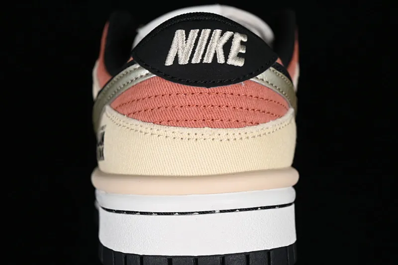 All categories Nk SB Dunk Series Nk SB Dunk Low low-top sneakers Otomo Katsuhiro x Nk SB Dunk Low washed denim canvas double hook Otomo Katsuhiro low-top casual sports skateboard shoes DZ2794-468